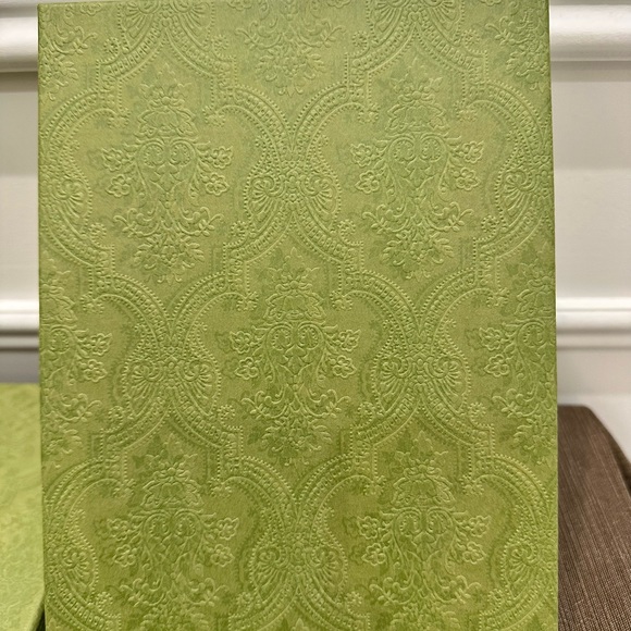 Authentic GUCCI gift box and matching gift bag - Picture 3 of 8